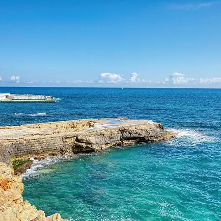 Stylish With Balcony & Sea Views * Sliema